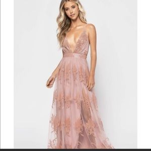 Lady Black Tie Prom Dress